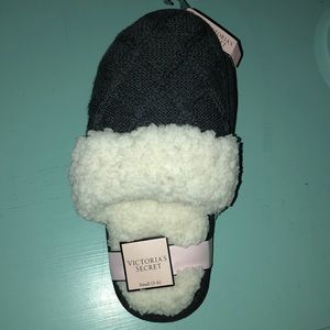 Victoria’s Secret bedroom slippers